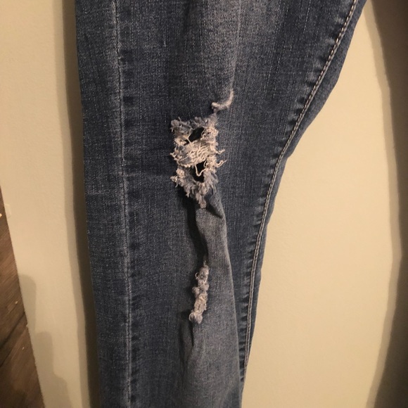 SOLD - Picture 4 of 8